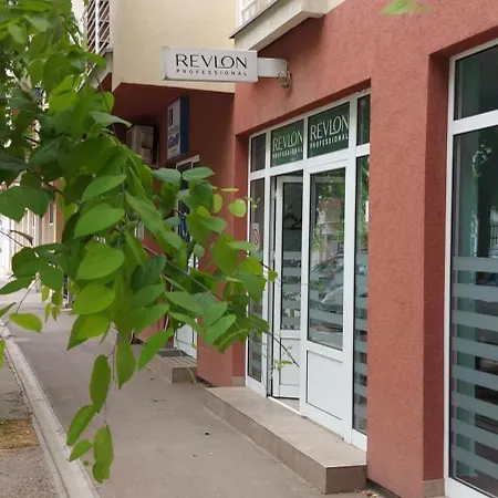 Апартаменты Teanta *